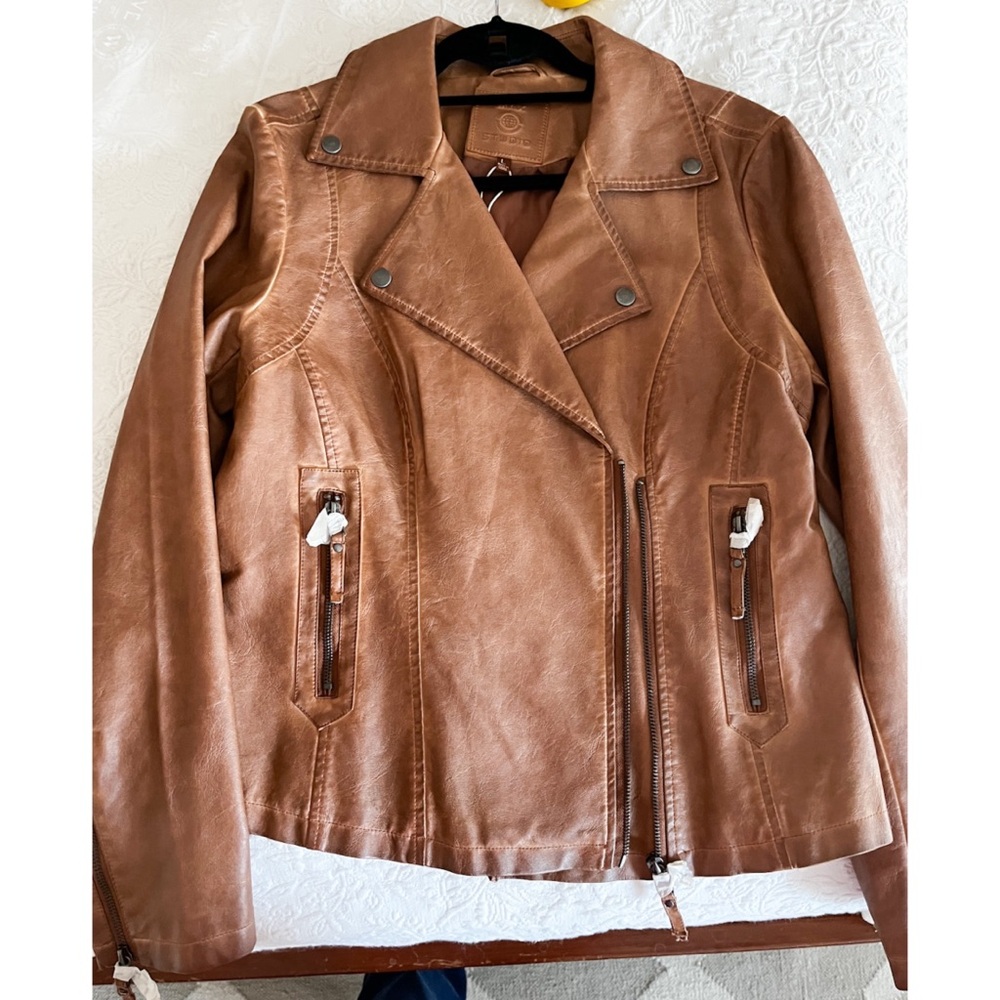 Brown Leather Motorcycle Jacket with Asymmetrical Zipper and Wide Lapel Collar
